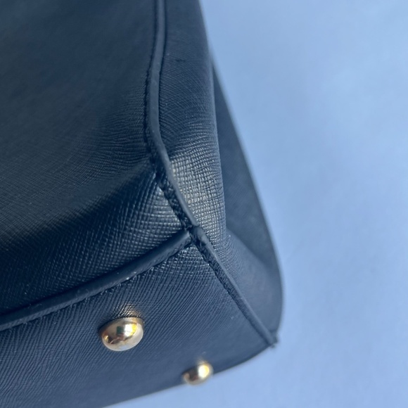 Carvela Black Crossgrain Leather Tote - Picture 10 of 14